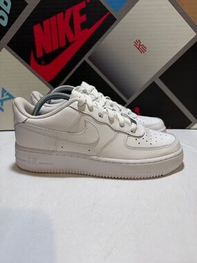 Nike Air Force 1 LE GS Triple White